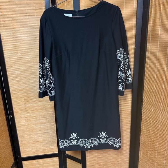 Donna Morgan Black Dress with White Detailing - Picture 1 of 5
